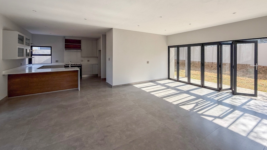 5 Bedroom Property for Sale in Leloko Lifestyle Estate North West
